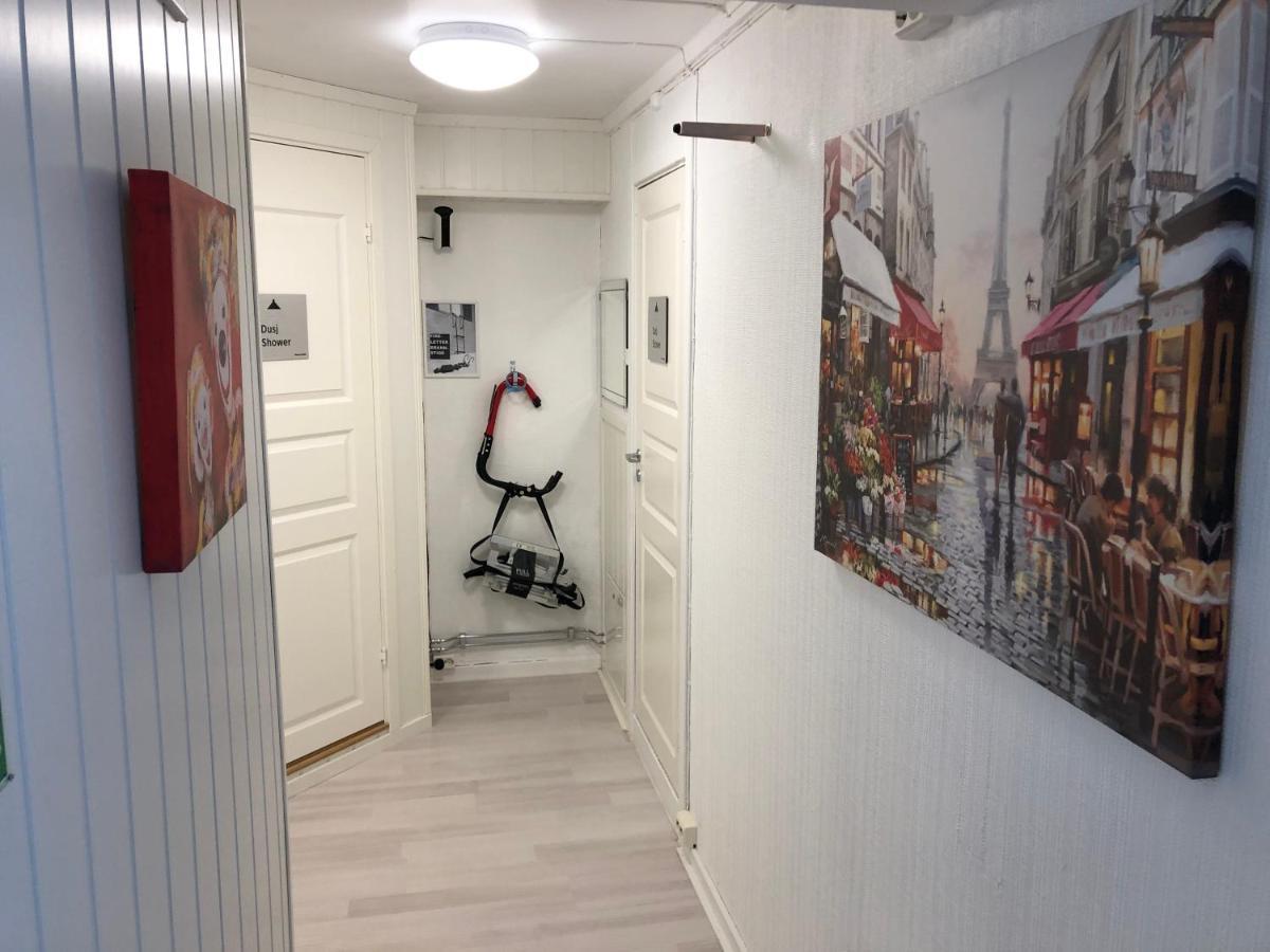 Vinstra Hostel Экстерьер фото